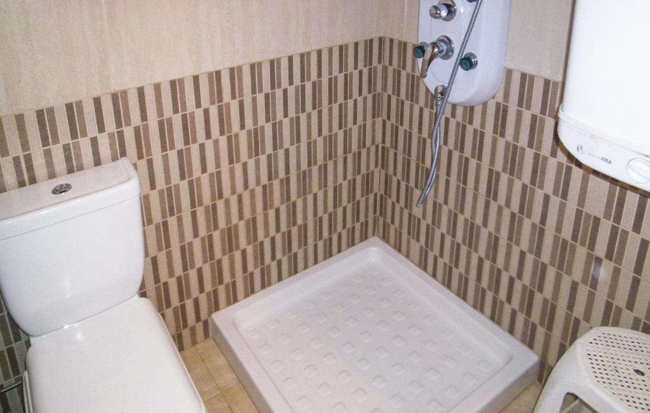 Nice Apartment In Benalmdena Costa With 1 Bedrooms, Wifi And Outdoor Swimming Pool Benalmádena Esterno foto