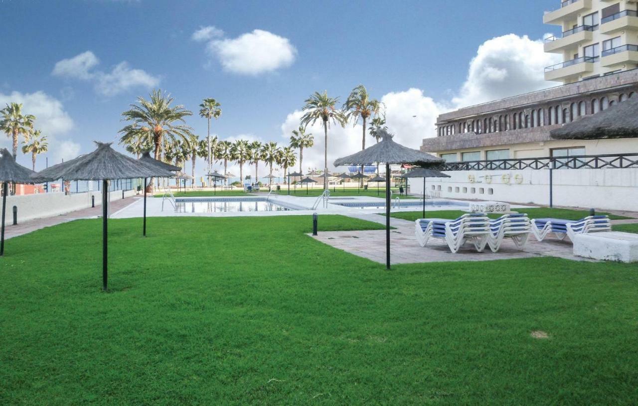 Nice Apartment In Benalmdena Costa With 1 Bedrooms, Wifi And Outdoor Swimming Pool Benalmádena Esterno foto